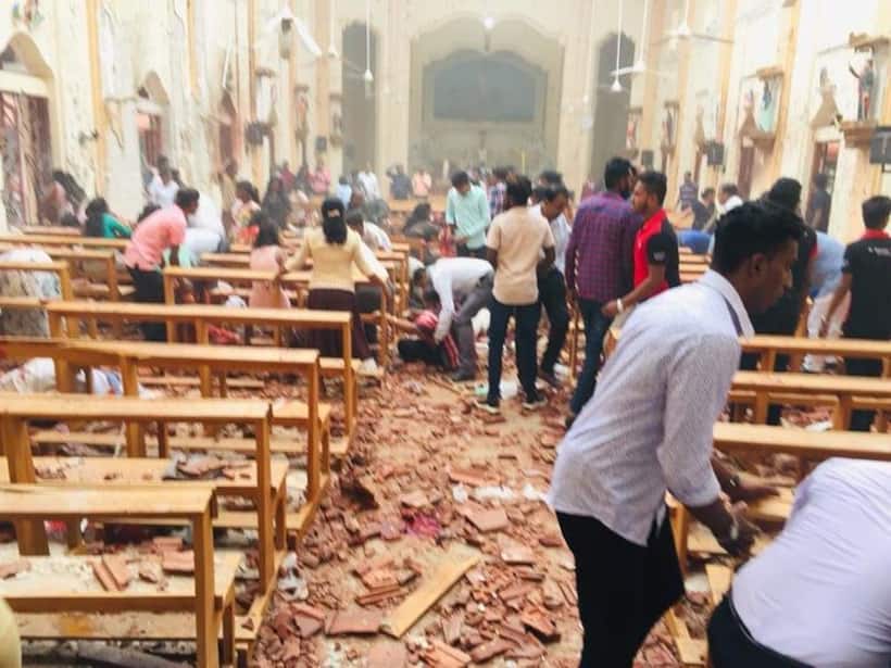 श्रीलंका में 8 सीरियल ब्लास्टः ईस्टर के दिन चर्चों और होटलों को बनाया निशाना, 185 की मौत, 400 घायल