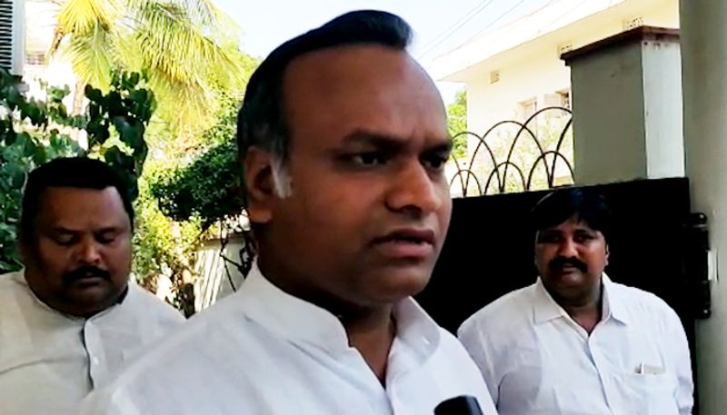 MLA Priyank Kharge Talks Over BJP Leaders grg