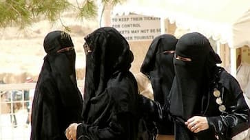 Sri Lanka bans face coverings including burqa Easter Sunday blasts