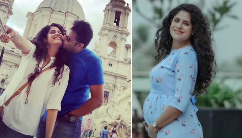 actress neha aiyer expecting her baby