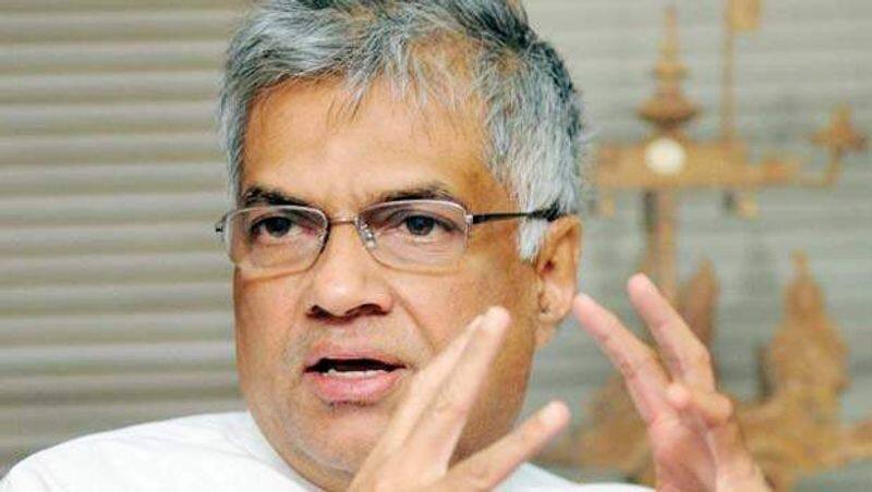 ranil vikramasinge  say sorry to people