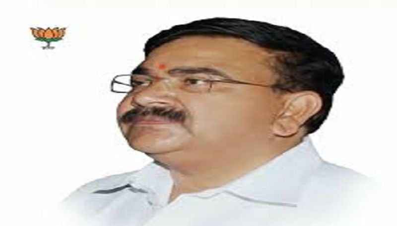 CID Raid on BJP MLC Sunil Vallyapure's house on Bhovi Corporation Scam Case grg 