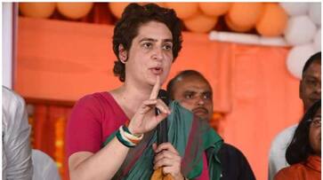 Priyanka Vadra in hot water, NCPCR showcauses her over kids abusing PM in her presence