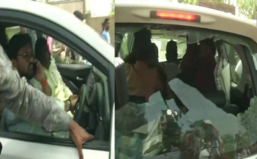 आसनसोल में टीएमसी कार्यकर्ताओं ने बाबुल सुप्रियो की कार पर किया हमला