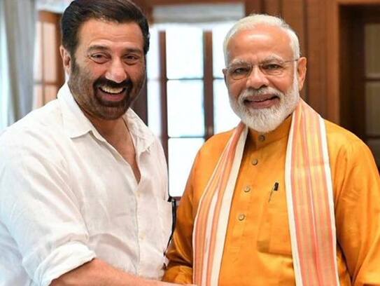 Sunny deol file his nomination from gurdaspur seat along with bjp leaders