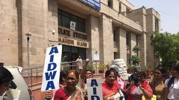 Women activists protest against clean chit to CJI Ranjan Gogoi outside Apex court, seeks his resignation