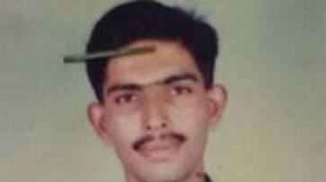 Captain Sunil Khokhar fired at Pakistanis in Siachen died a hero at 19,856 ft