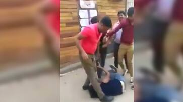 Shocking Video Goes Viral, salon Owner thrashed women in Greater Noida for asking salary