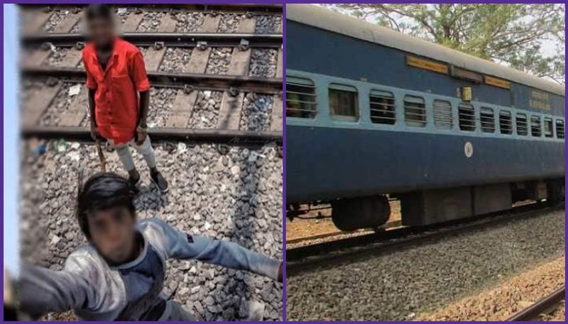 robbery attempt of children's on running train