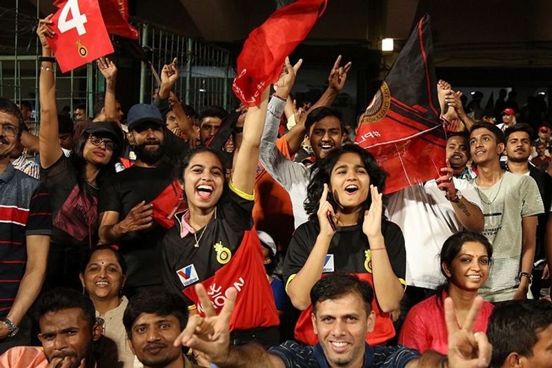 RCB Fans wants Bengaluru franchise picks KL Rahul in IPL 2025 mega auction kvn