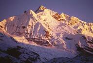 2 Indian mountaineers die while climbing Mt Kanchenjunga in Nepal