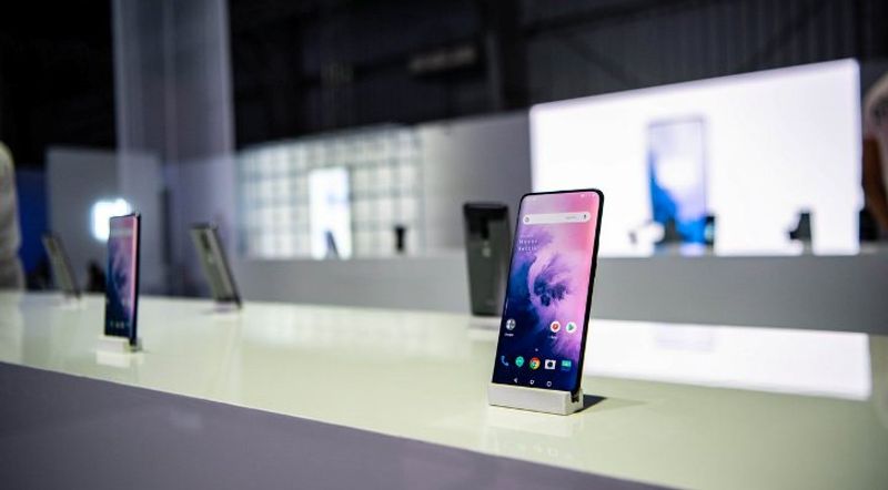 Oneplus 7 Smartphone Launched Price Specifications