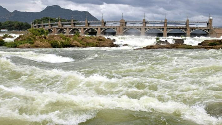 water level in mettur dam decreased