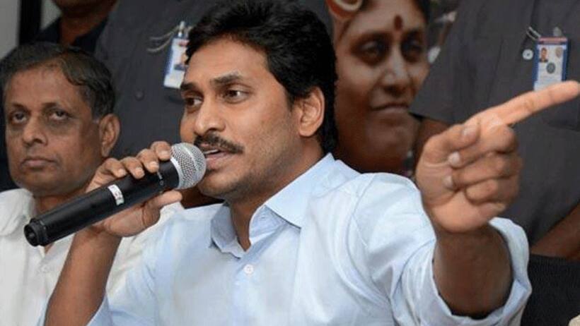 ఏపీ ఎన్నికలు పేదలు-పెట్టుబడిదారులకు మధ్య జరిగే యుద్ధం.. :  వైఎస్ జ‌గన్ మోహ‌న్ రెడ్డి
