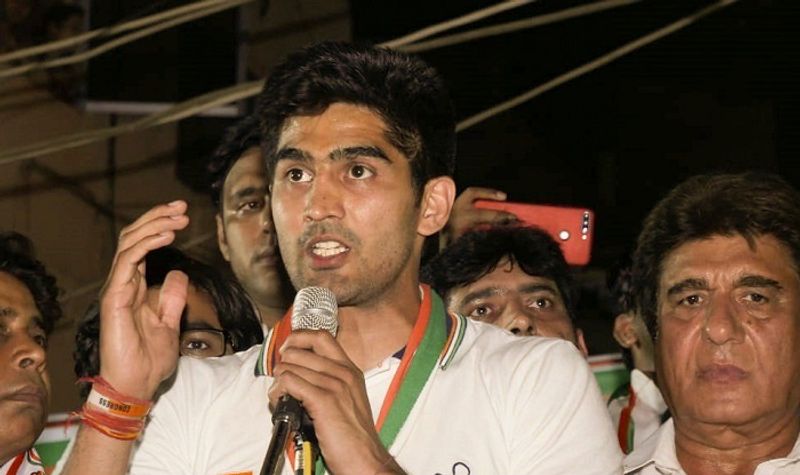 loksabha election result 2019 Boxer vijender singh knockout form south Delhi constituency