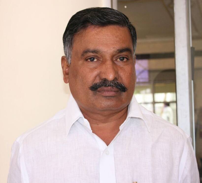 రీ టెండర్ల ద్వారానే పోలవరం పనులు: పెద్దిరెడ్డి