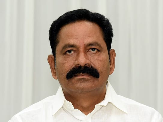 MLA Bolla Brahma Naidu Slams tdp and chandrababu naidu over Vinukonda incident ksm