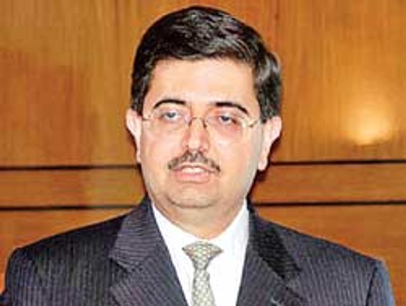 Kotak Group to take legal action against BharatPe co-founder over 'inappropriate' phone call - ADT