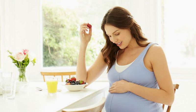 two food items which pregnant ladies should avoid from diet