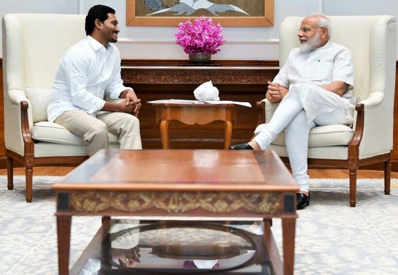 YS Jagan Delhi Tour: నేడు హస్తినకు సీఎం జగన్... ప్రధాని మోదీతో కీలక భేటీ... వాటిపైనే చర్చ?