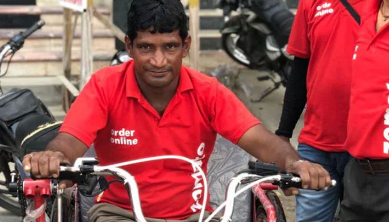 differently abled delivery man got electric vehicle from zomato