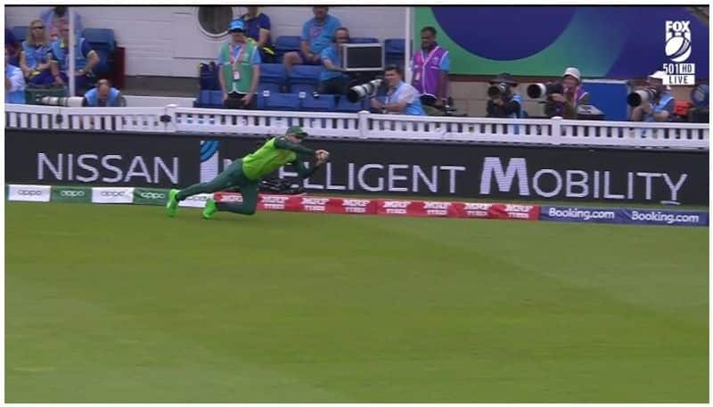 Watch Faf du Plessis wonder catch of Moeen Ali