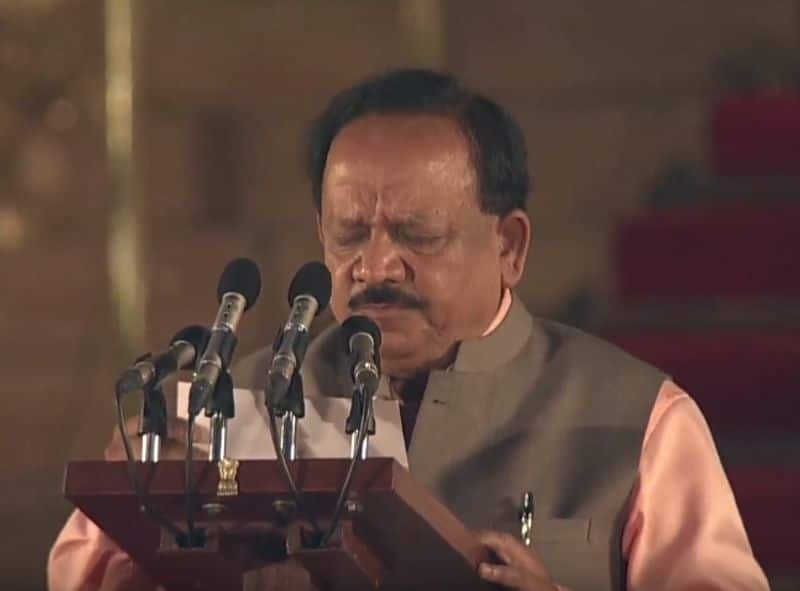 health Minister Harsh Vardhan urged people to unite in the fight against Covid