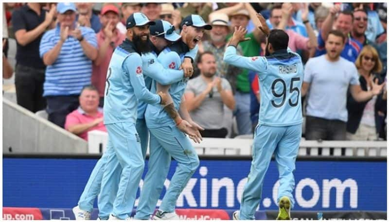 England beats South Africa by 104 Runs Twitter Reactions