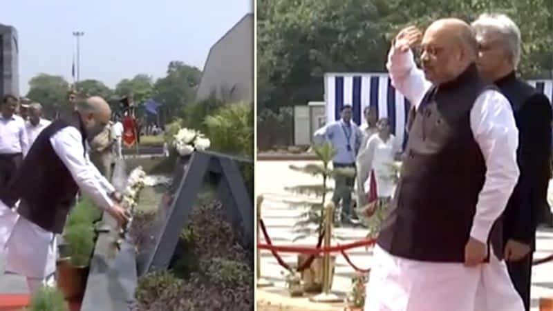 Home Minister Amit Shah pays tributes to policemen at National Police Memorial video..!