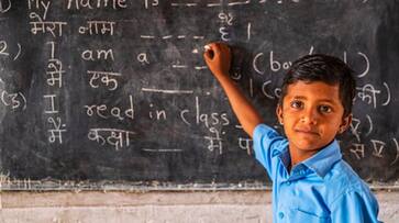 Centre changes draft proposal in three language formula in new education policy