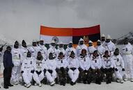 Defence minister visits Siachen glacier, interacts with troops [Pics]