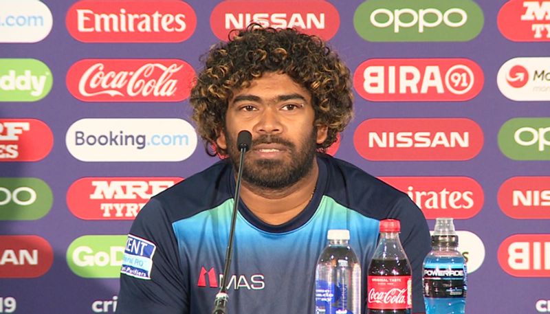 Lasith Malinga Fly Back Home