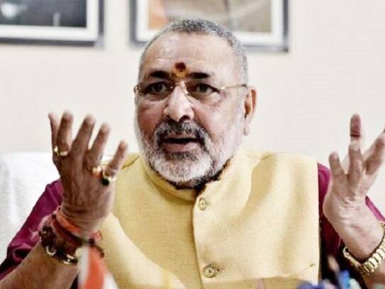 Giriraj singh did sarcasm on nitish iftar party, politics blew up in state