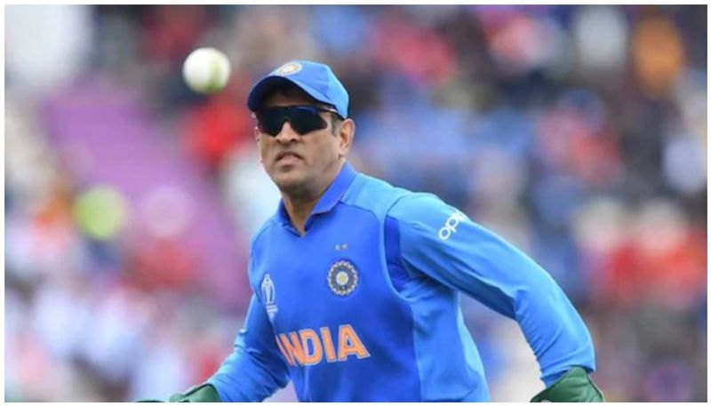 ICC World Cup 2019 MS Dhoni becoming the Indias second most capped ODI player after Sachin Tendulkar