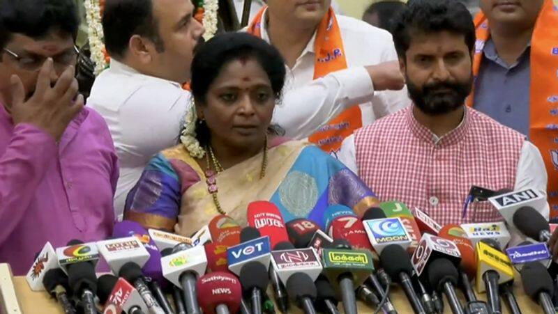 Tamilisai Press Meet Video..