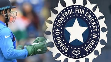 BCCI supports MS Dhoni tells ICC nothing is wrong