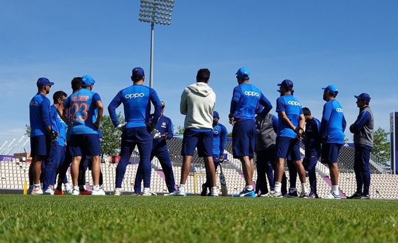 World cup 2019 Team india practice session washed out due to rain