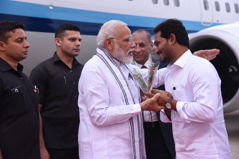 pm narendra modi reached tirupati ksp