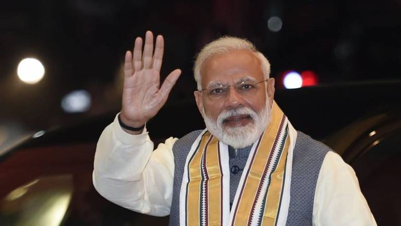 PM Modi sets goal of making India 5 trillion dollar economy by 2024