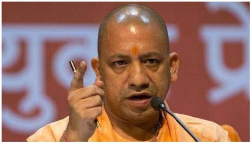1076 डायल करके यूपी के सीएम के पास दर्ज कराइए शिकायत, प्रमोशन पाने के लिए अधिकारी जरुर करेंगे कार्रवाई