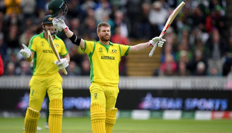 ICC World Cup 2019 David Warner gifted his Man of the Match award to a young fan in the stadium