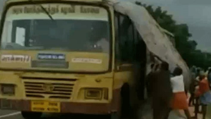 govt bus roof fall