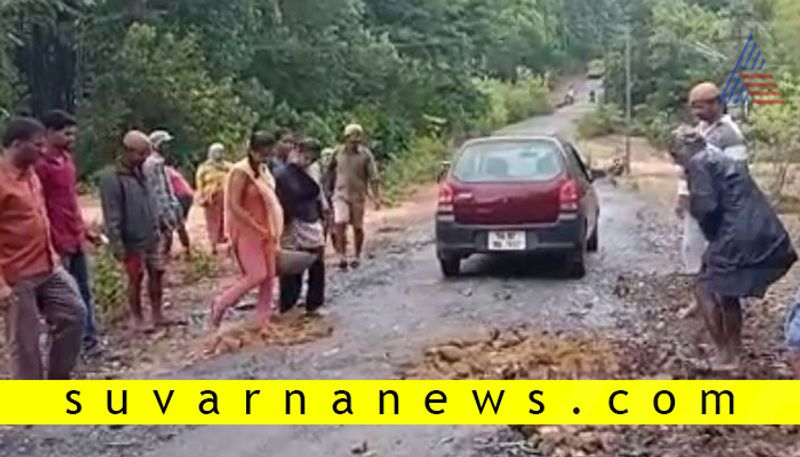 In Chikkamagaluru Restricts vehicles on some particular Routes