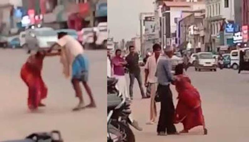 Chikmagalur Husband Wife Fight in front Of Public