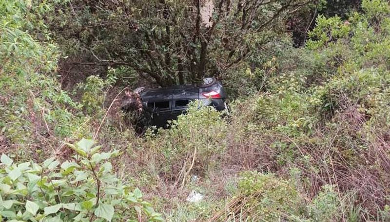 Four survived in an accident though bus fell down to trench in Chikmagalur district