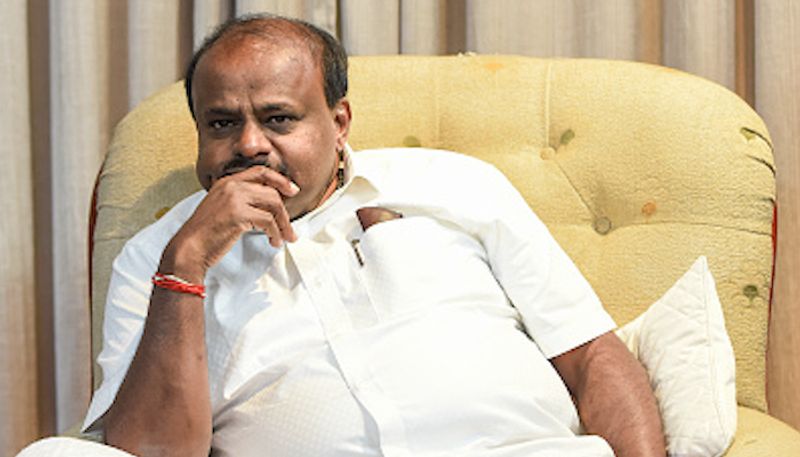 Kumaraswamy will not give up his luxury hotel suites; says his lifestyle is his personal choice