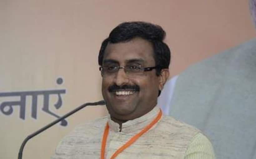 టీడీపీ కాపు నేతల రహస్య భేటీ: చక్రం తిప్పిన రామ్ మాధవ్