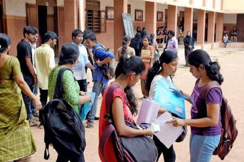 Karnataka 2nd PUC revised time table announced gow