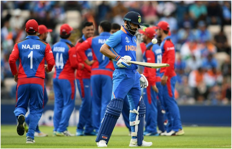 india vs afganistan live updates kohli wicket