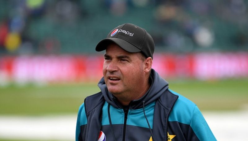 Pakistan cricket team coach Mickey Arthur revels about thinking of suicide after India loss